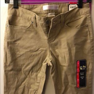 Khaki jeans